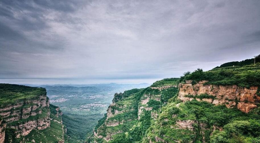 山东山西的山是什么山