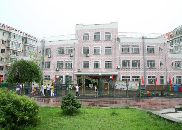 哈尔滨市花园小学怎么样