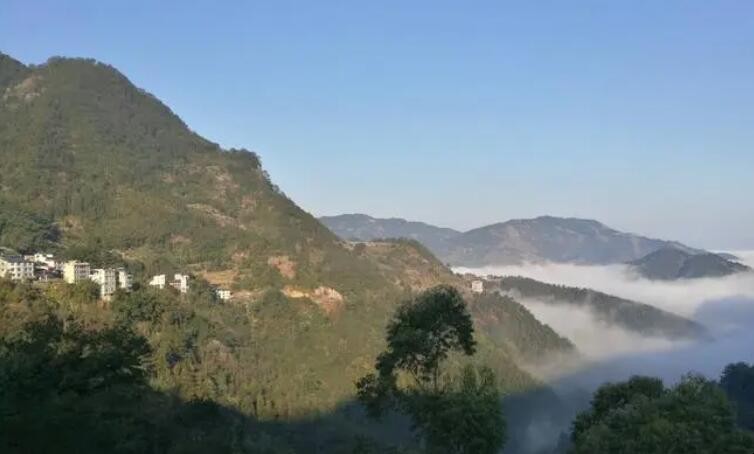 什么样的大山怎么填空